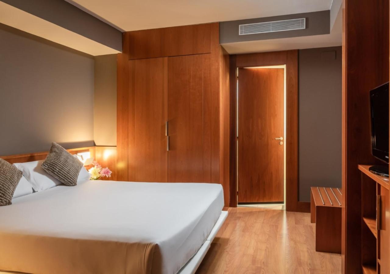 Junior Suite,1404110462:JPEG